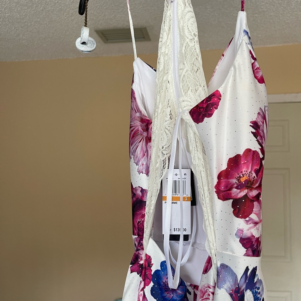 Macys P Femme sz 3 floral gown